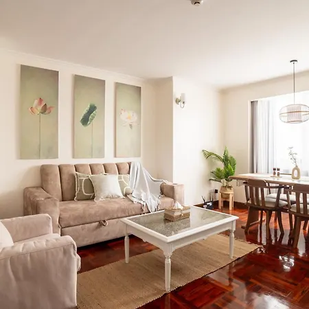 Bua Suite Sukhumvit, Nana Bts Bangkok Exterior photo